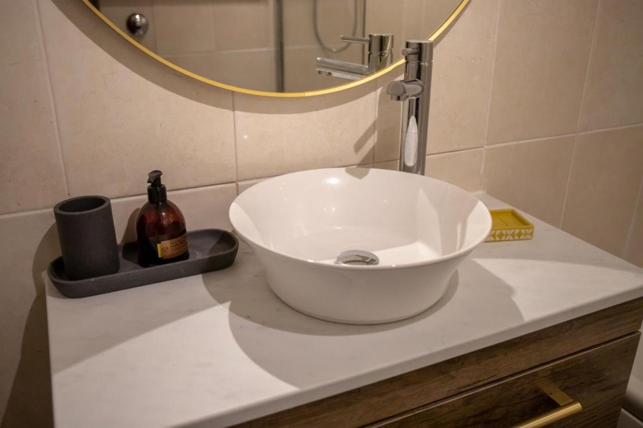 Guestready - Homely Leeds City Apartment Sleep 4 Meanwood Екстер'єр фото