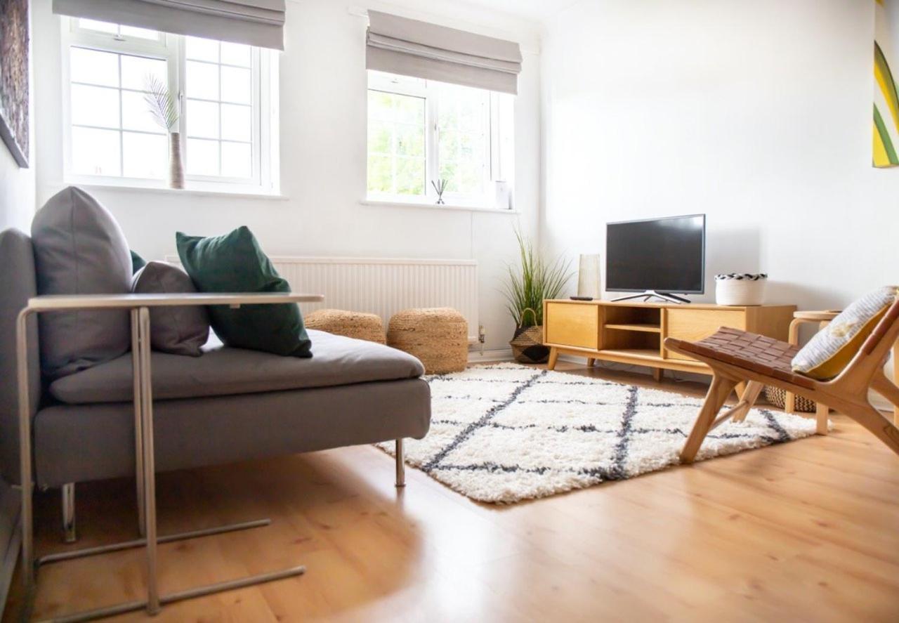 Guestready - Homely Leeds City Apartment Sleep 4 Meanwood Екстер'єр фото