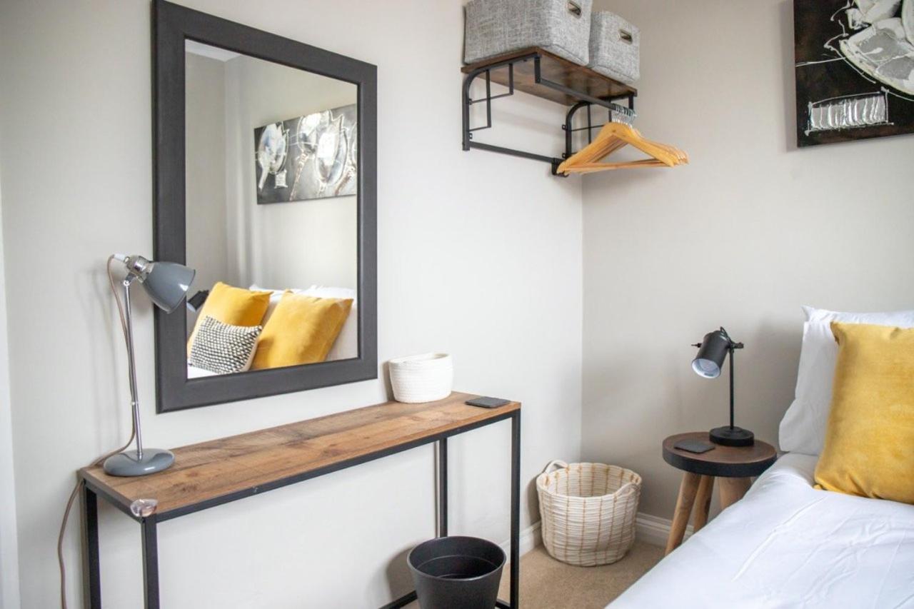 Guestready - Homely Leeds City Apartment Sleep 4 Meanwood Екстер'єр фото