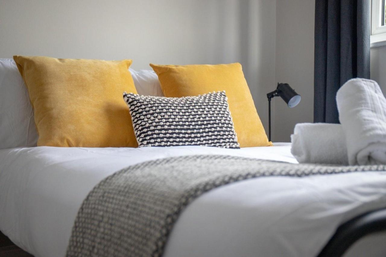 Guestready - Homely Leeds City Apartment Sleep 4 Meanwood Екстер'єр фото