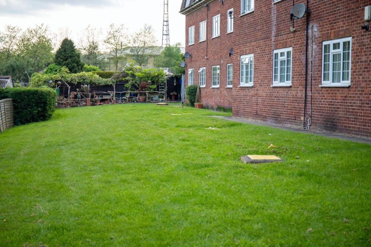 Guestready - Homely Leeds City Apartment Sleep 4 Meanwood Екстер'єр фото