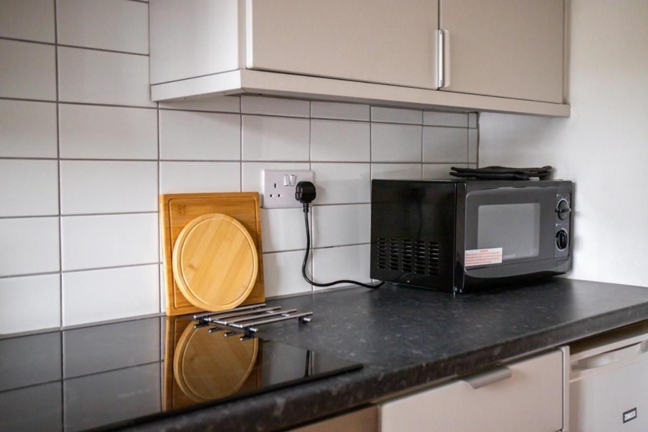 Guestready - Homely Leeds City Apartment Sleep 4 Meanwood Екстер'єр фото